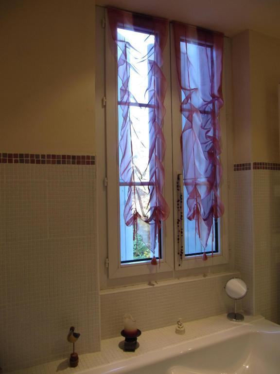 Hotel Le Castel du Mont Boisé Montboucher-sur-Jabron Habitación foto